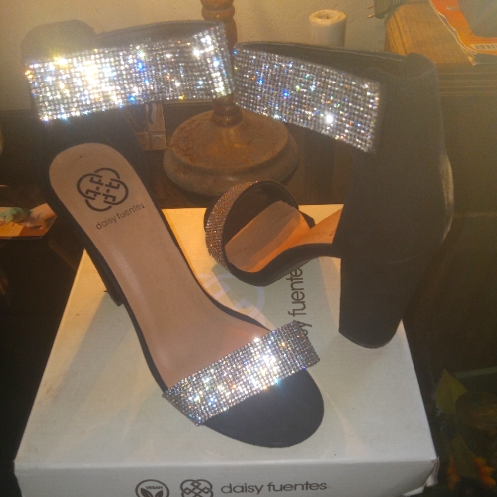 Formal heels
